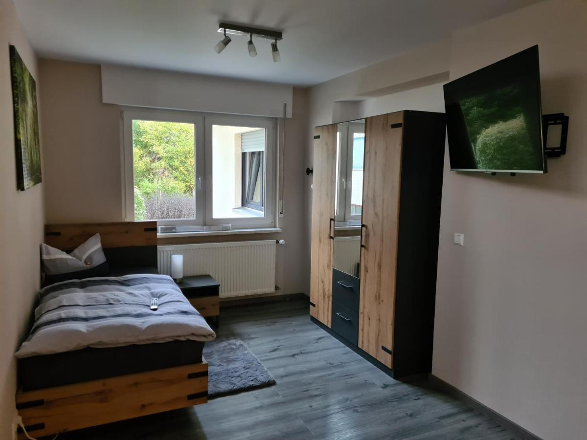 Pension Im Wiesengrund Steinau Marborn Steinau an der Strasse ภายนอก รูปภาพ